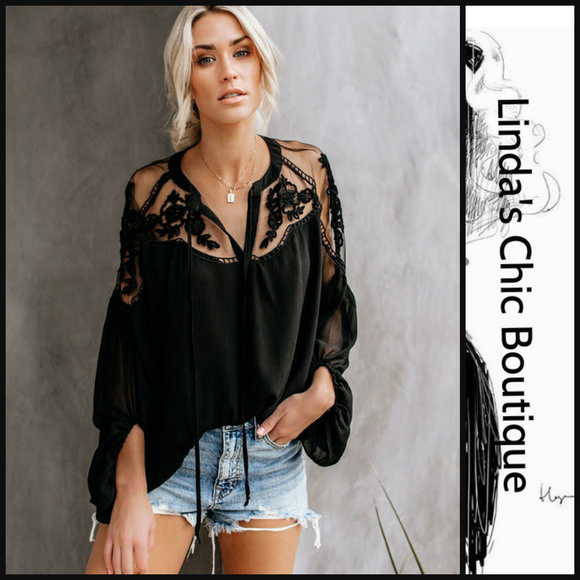 BOUTIQUE Tops - Boho Gauze Embroidery Patchwork Ladies Blouse NWOT